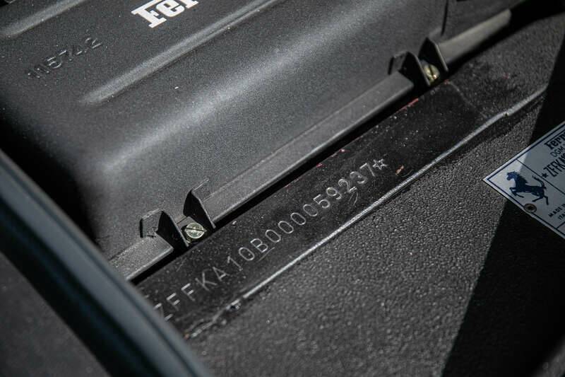 Image 36/50 of Ferrari 208 GTB Turbo (1985)