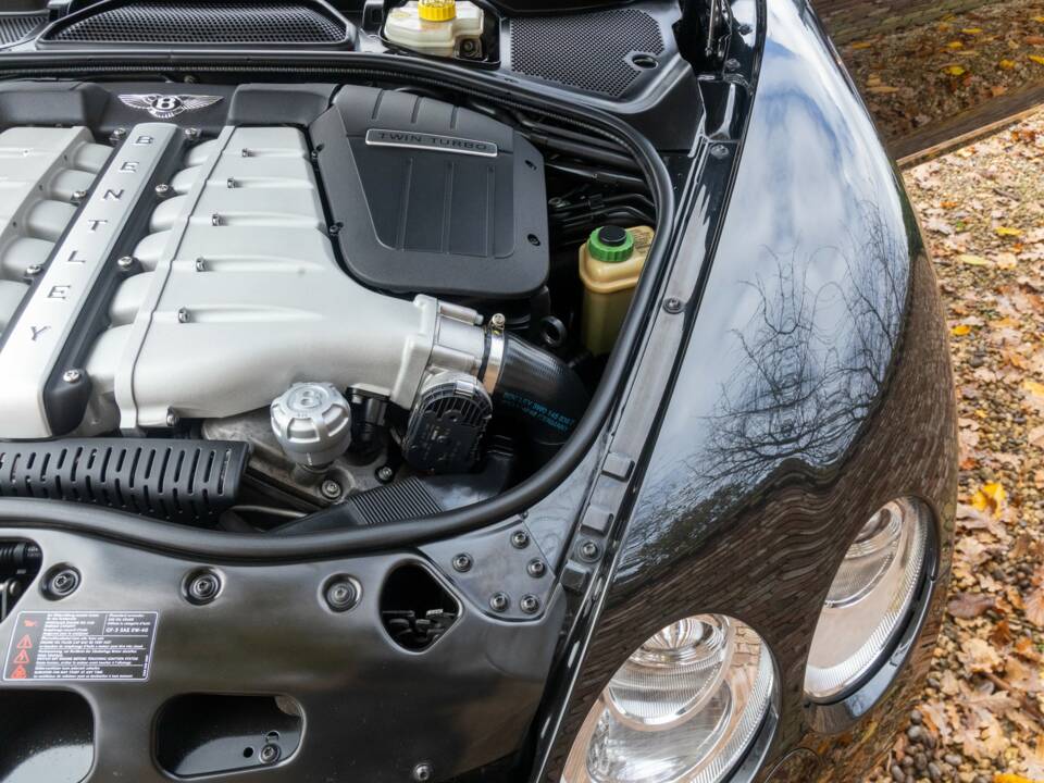 Image 50/50 de Bentley Continental GT (2006)