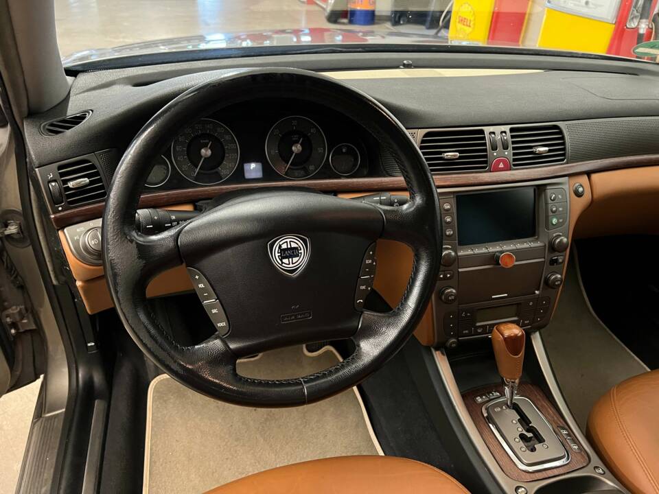 Bild 8/20 von Lancia Thesis 2.4 Multijet (2008)