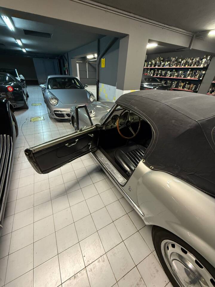 Afbeelding 9/10 van Lancia Aurelia B24 (1958)