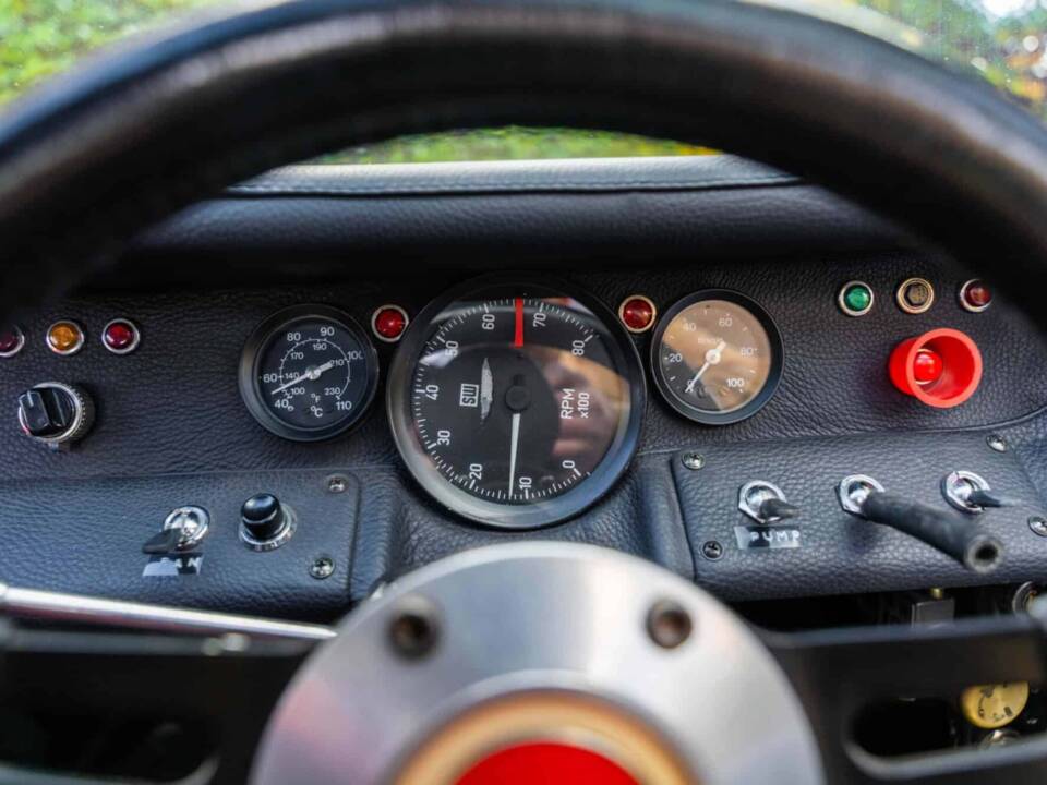 Immagine 38/44 di Ford GT40 (1966)