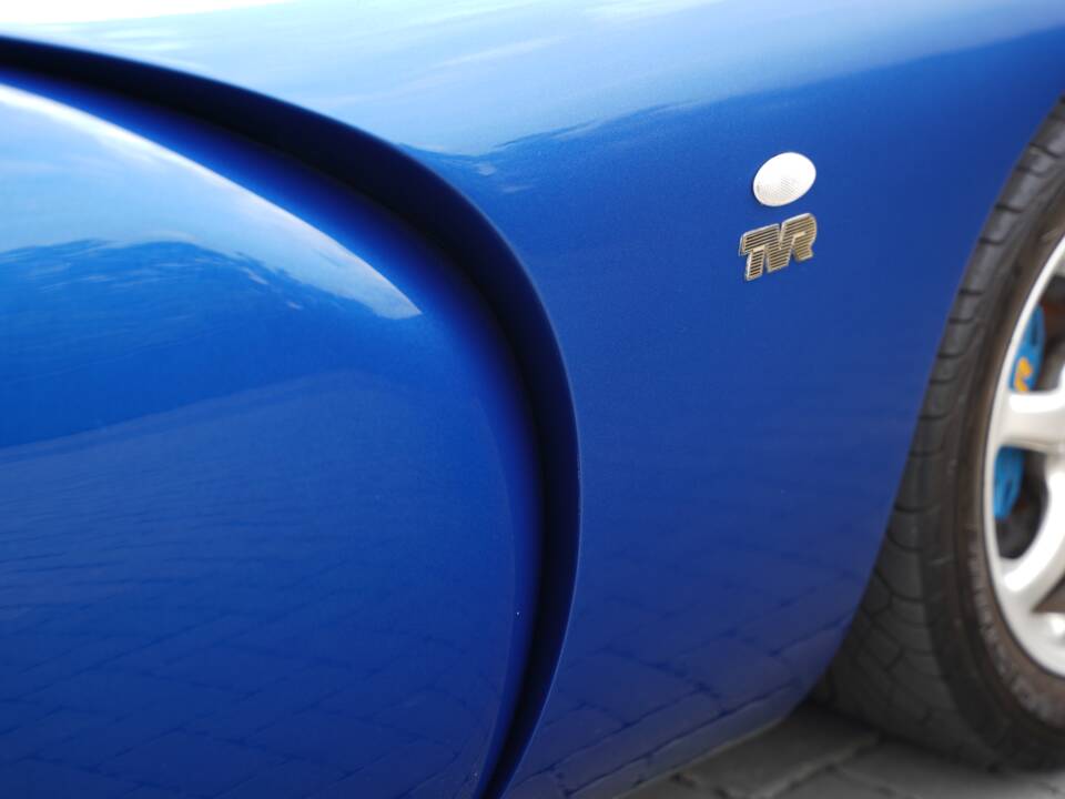 Image 45/50 of TVR Tuscan S (2000)