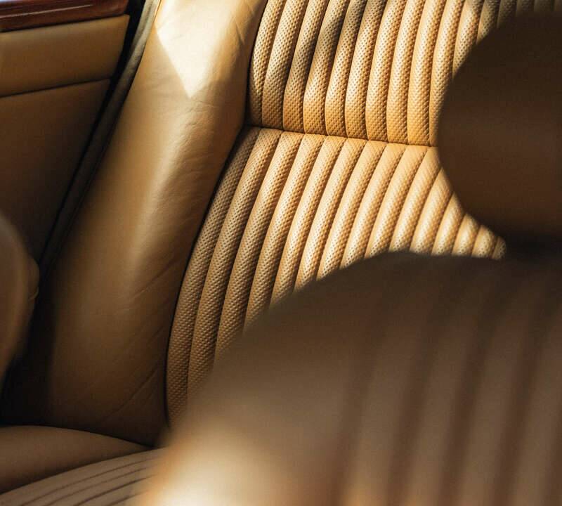 Image 30/50 of Jaguar XJ 12 (1972)