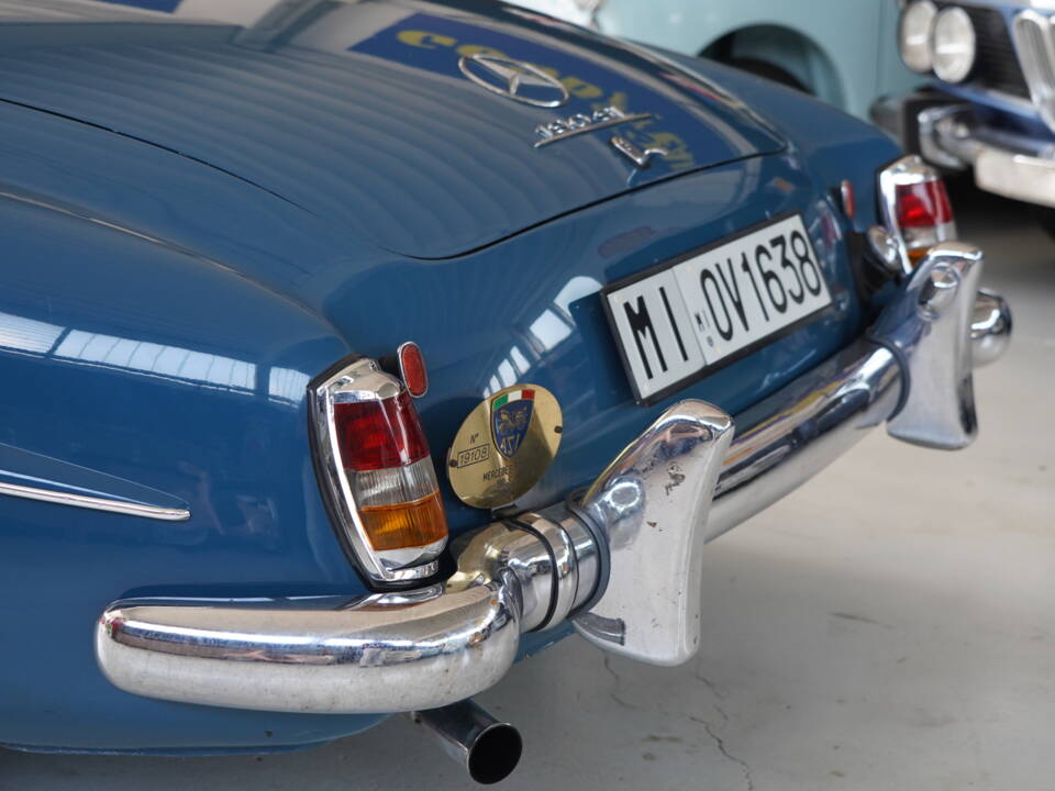 Image 21/89 de Mercedes-Benz 190 SL (1959)