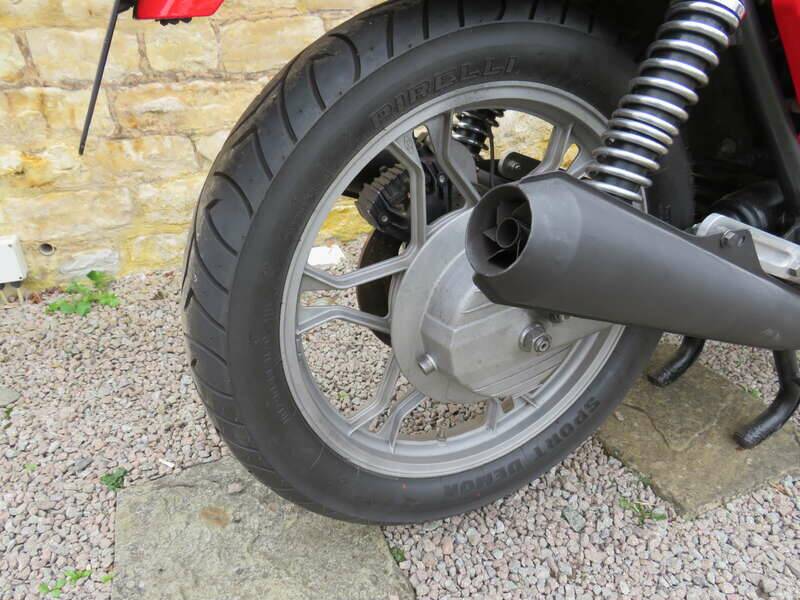 Bild 45/50 von Moto Guzzi DUMMY (1976)