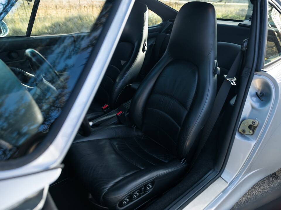 Afbeelding 9/10 van Porsche 911 Turbo (1995)