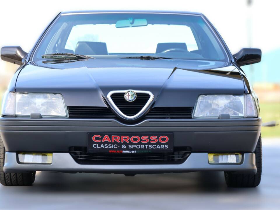 Imagen 9/50 de Alfa Romeo 164 3.0 V6 Quadrifoglio (1991)