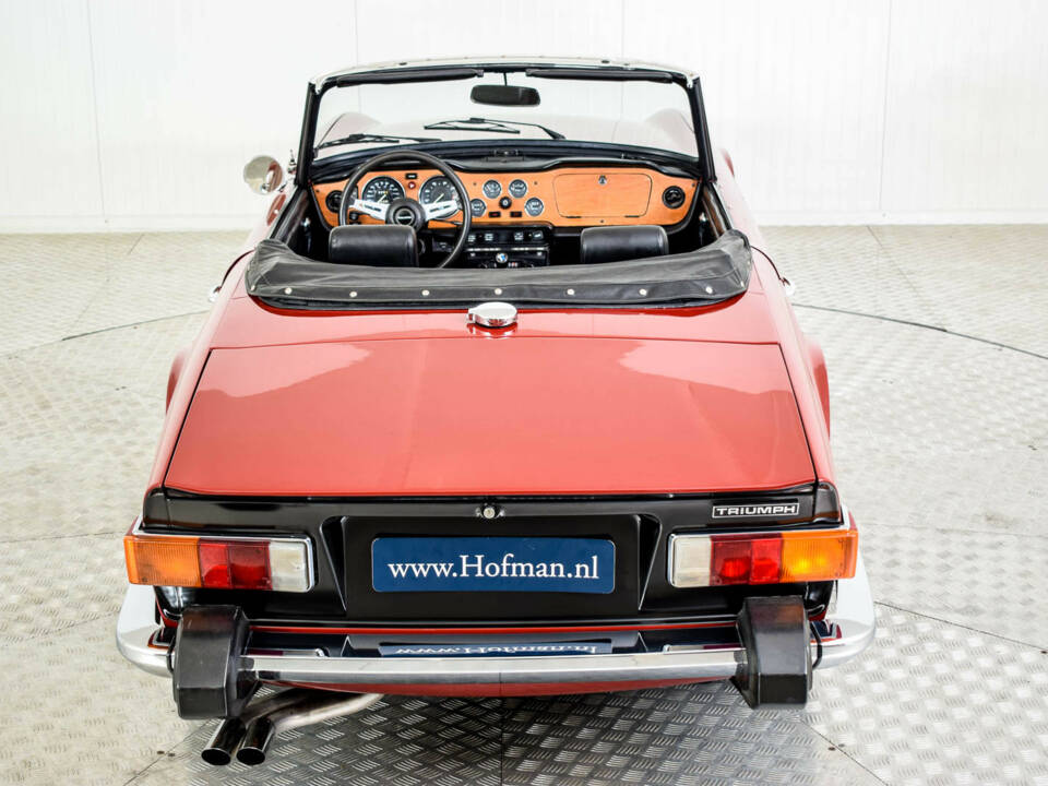 Image 40/50 de Triumph TR 6 (1974)