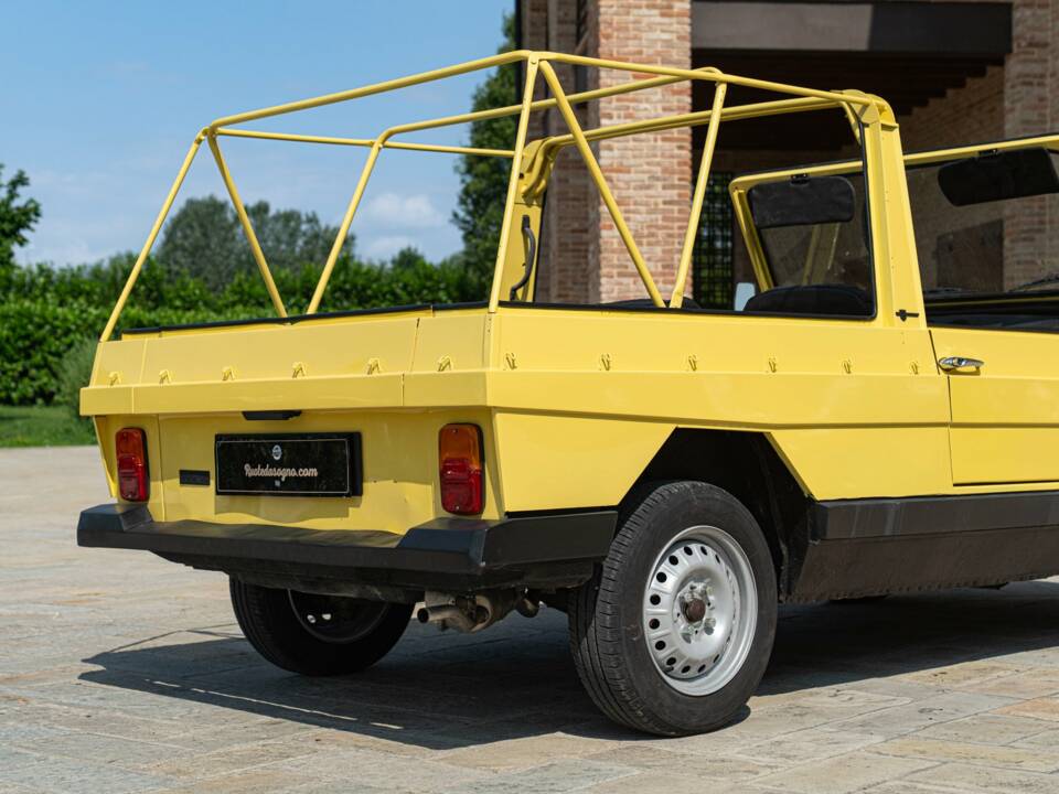 Image 15/50 of FIAT 127 Moretti Midimaxi 900 (1980)