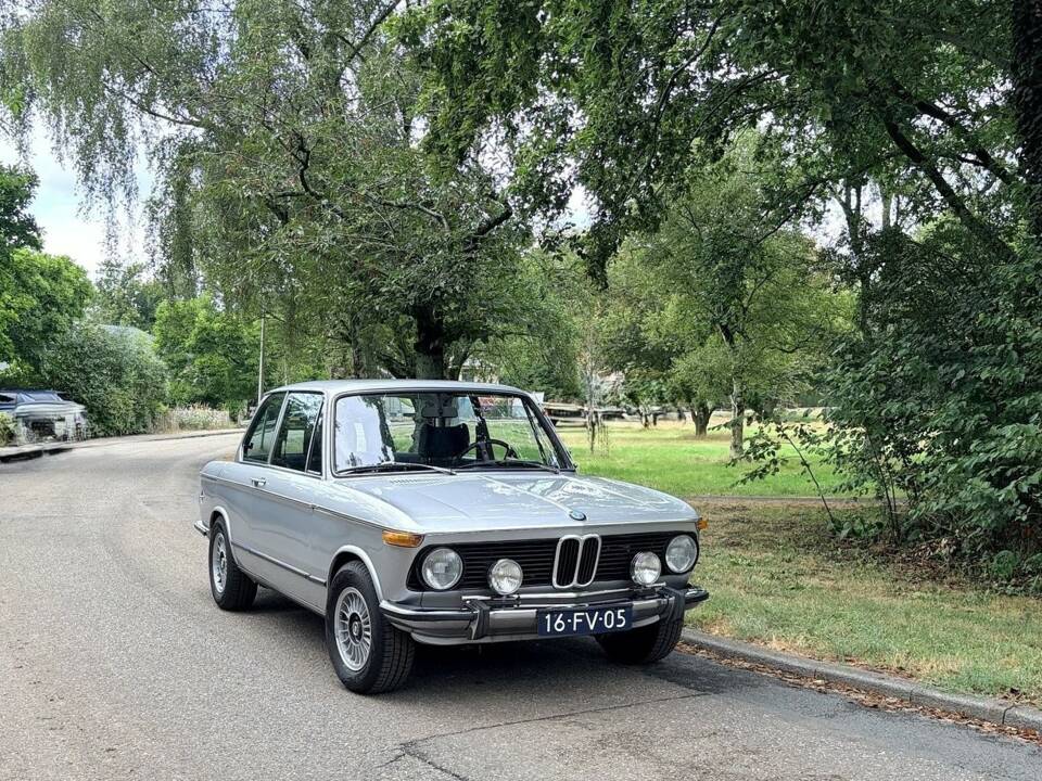 Image 12/22 of BMW 2002 (1975)