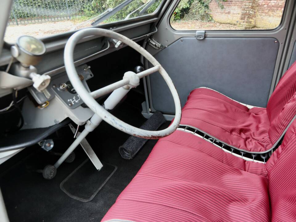 Bild 46/50 von Citroën 2 CV AZ (1955)