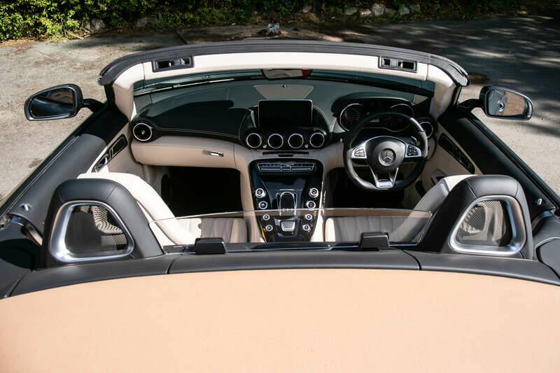 Image 11/50 of Mercedes-AMG GT-C Roadster (2017)