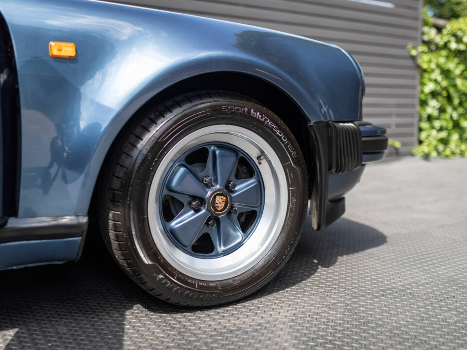Bild 7/44 von Porsche 911 Turbo 3.3 (1989)