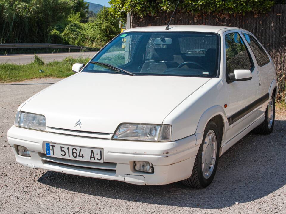 Bild 3/52 von Citroën ZX 2.0i 16v (1993)