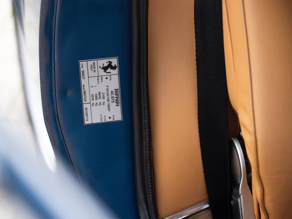 Imagen 34/36 de Ferrari 365 GTC/4 (1972)