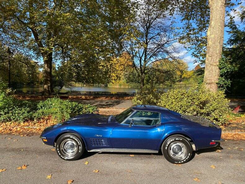 Image 7/50 of Chevrolet Corvette Stingray (1972)