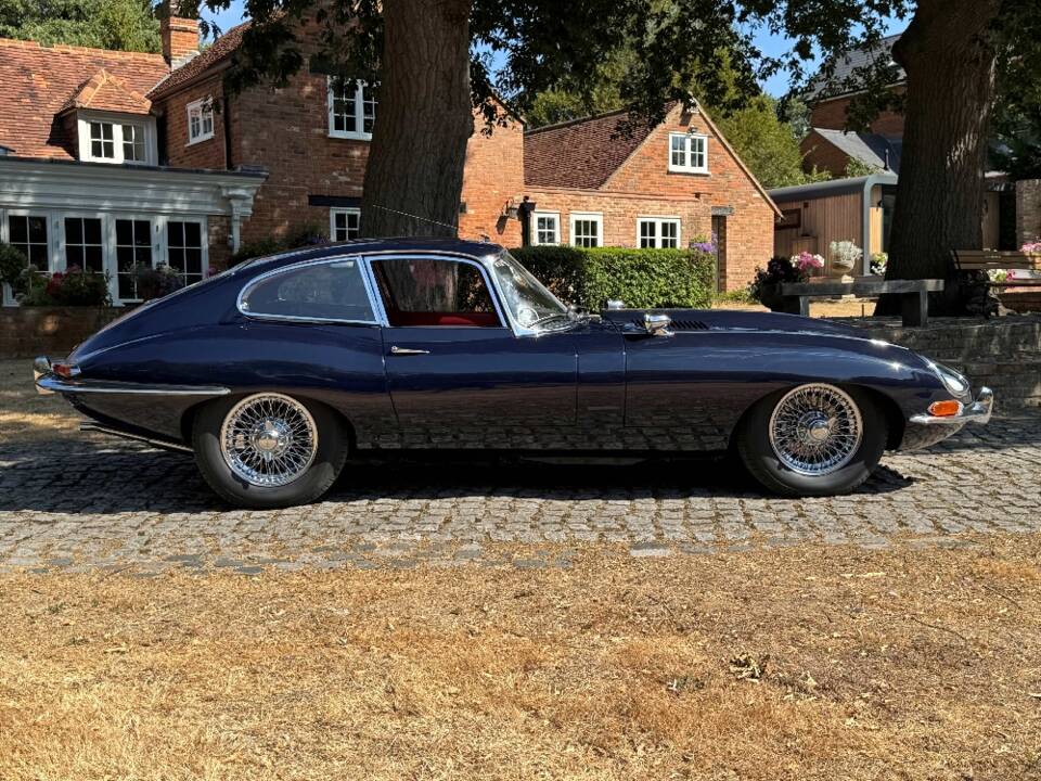 Immagine 14/52 di Jaguar Type E 4.2 (1965)