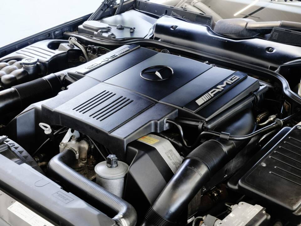 Bild 35/50 von Mercedes-Benz SL 60 AMG (1994)