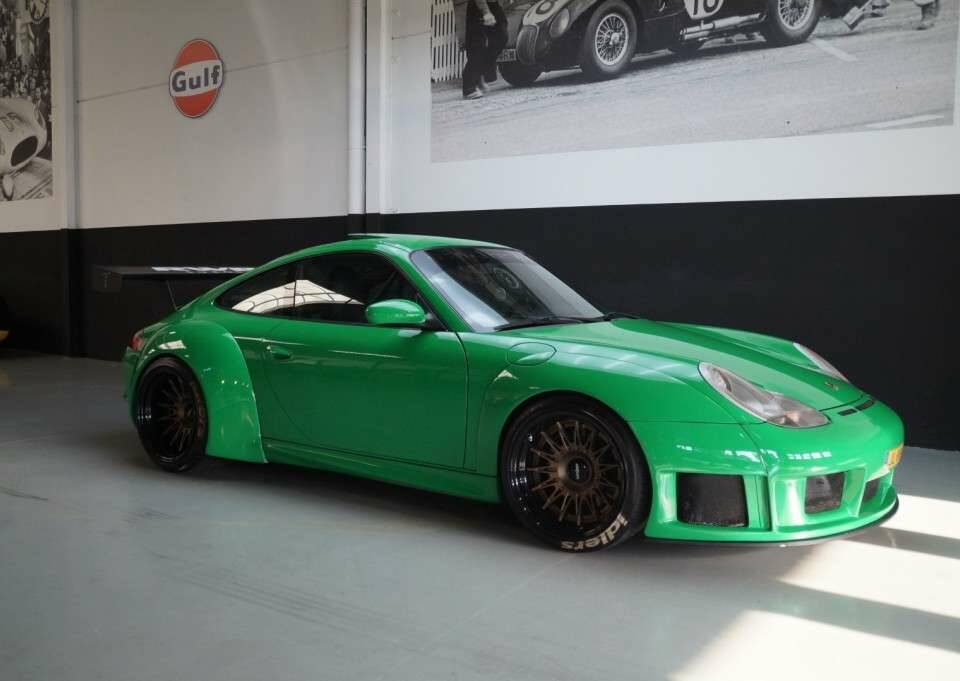 Bild 1/50 von Porsche 911 Carrera 4 RWB (1999)