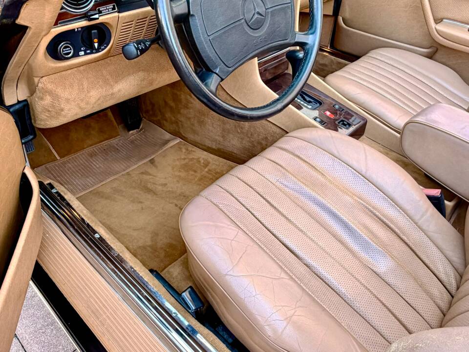 Immagine 11/20 di Mercedes-Benz 560 SL (1986)