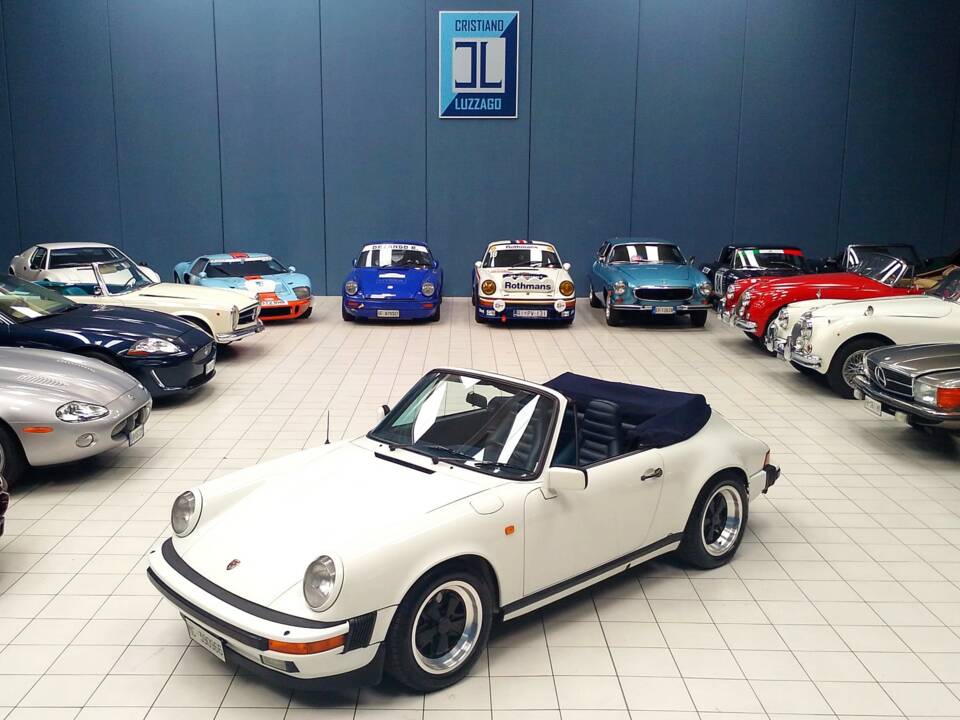 Bild 2/77 von Porsche 911 Carrera 3.2 (1984)