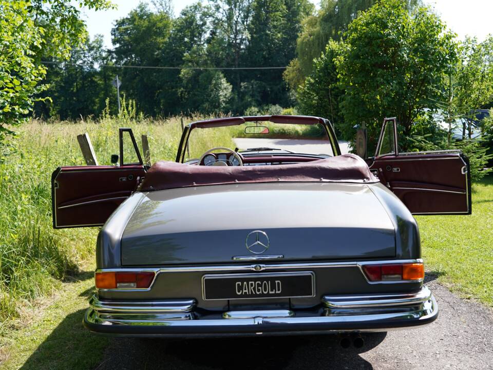 Bild 5/13 von Mercedes-Benz 280 SE (1971)