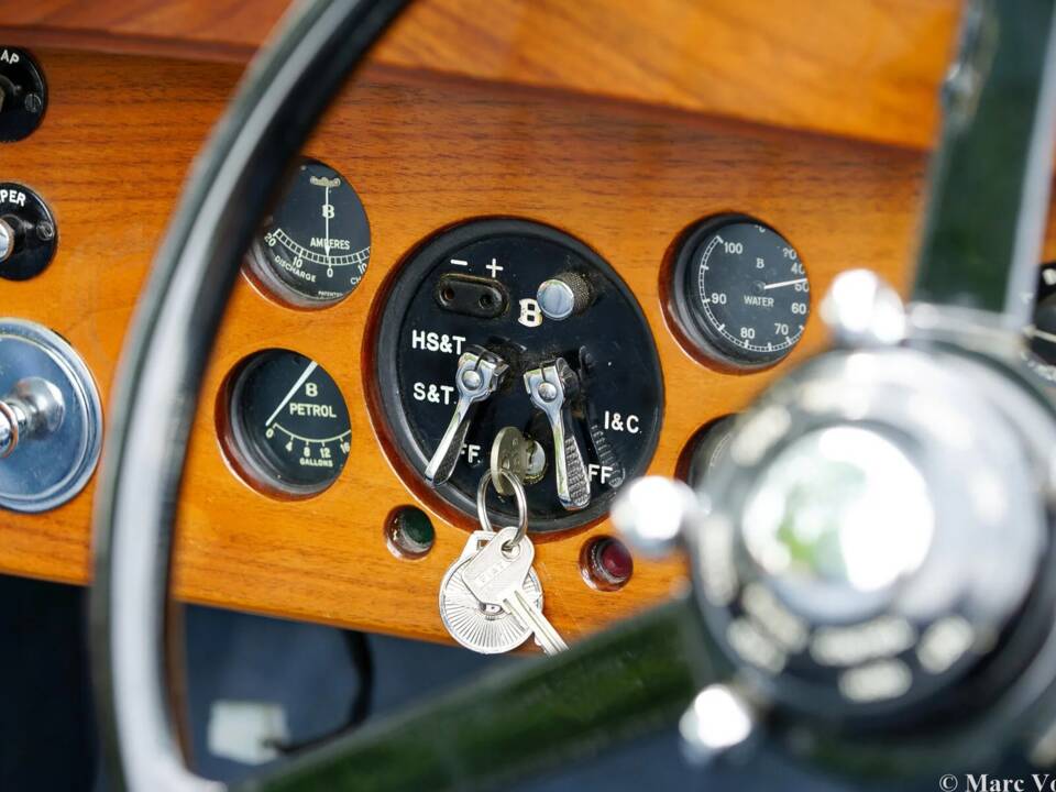 Image 36/59 of Bentley 4 1/4 Litre (1936)