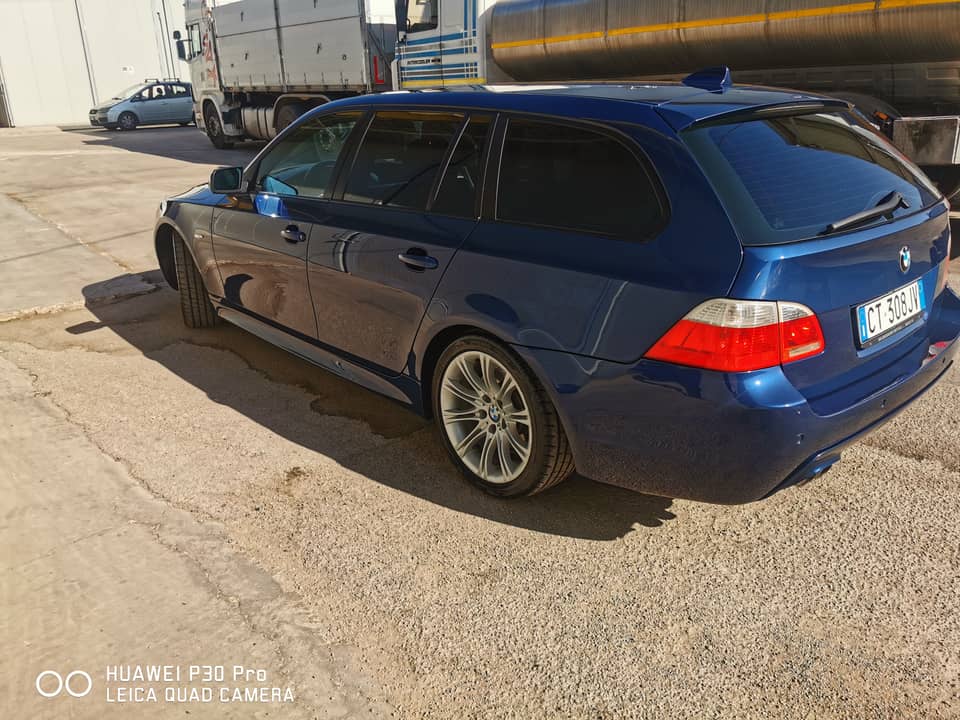 Image 4/22 of BMW 530d Touring (2005)