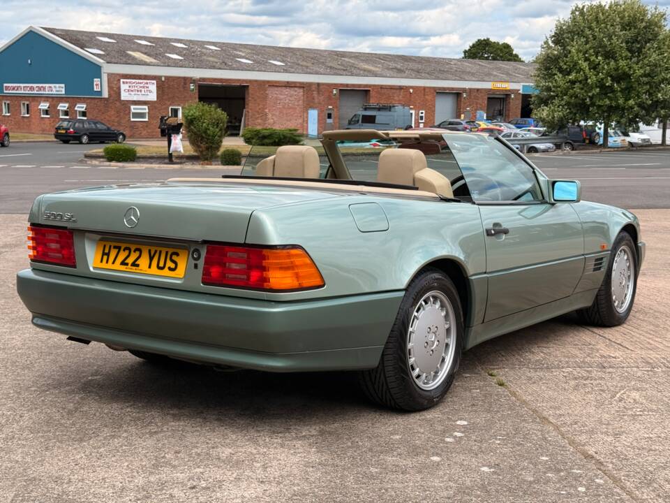 Afbeelding 14/15 van Mercedes-Benz 500 SL (1990)