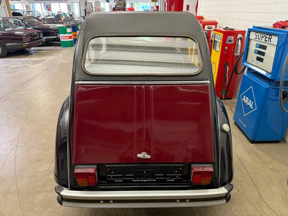 Image 16/17 of Citroën 2 CV 6 (1987)
