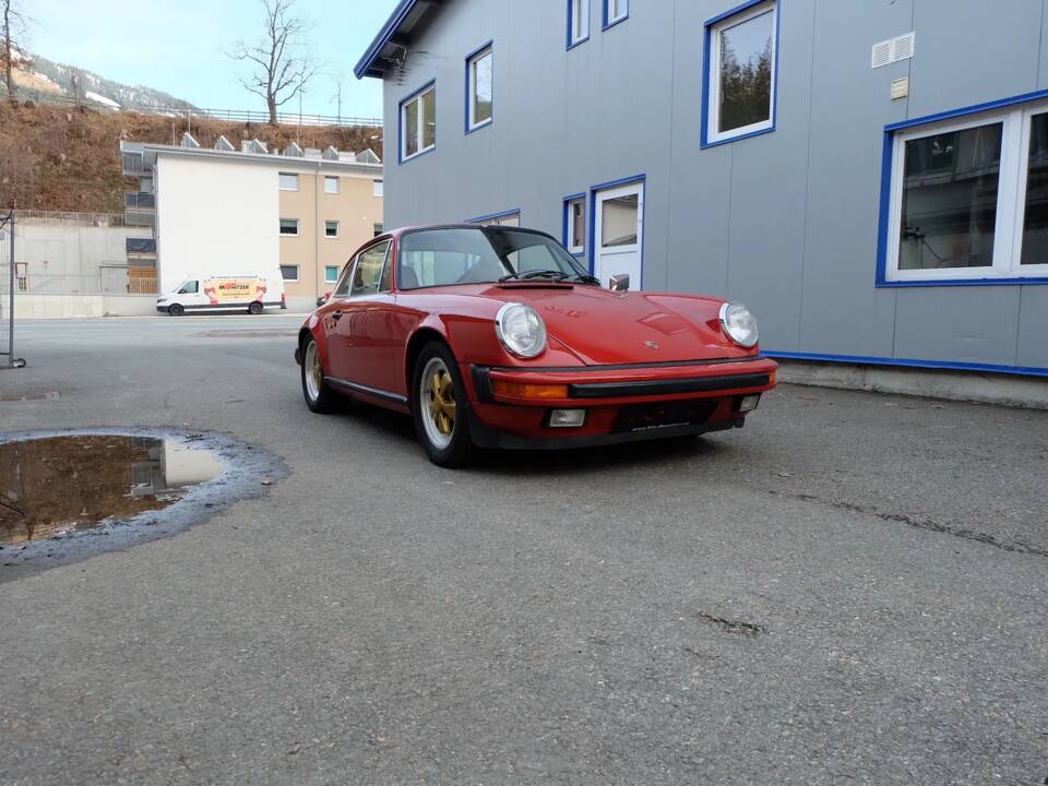 Bild 44/57 von Porsche 911 2.7 S (1975)
