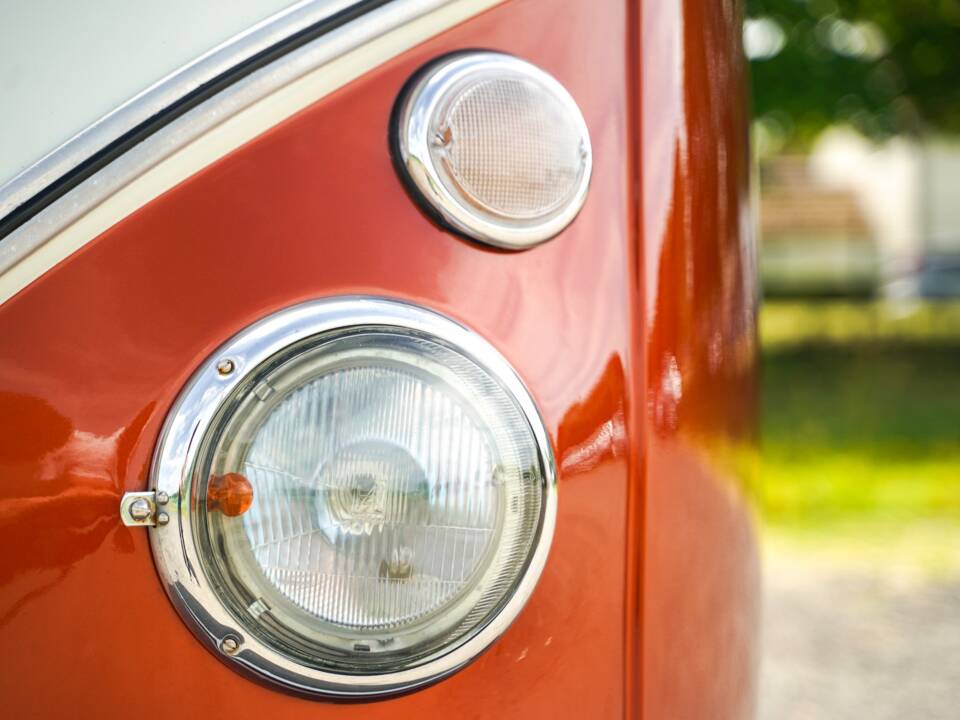 Image 32/50 of Volkswagen T1 Kombi (1964)
