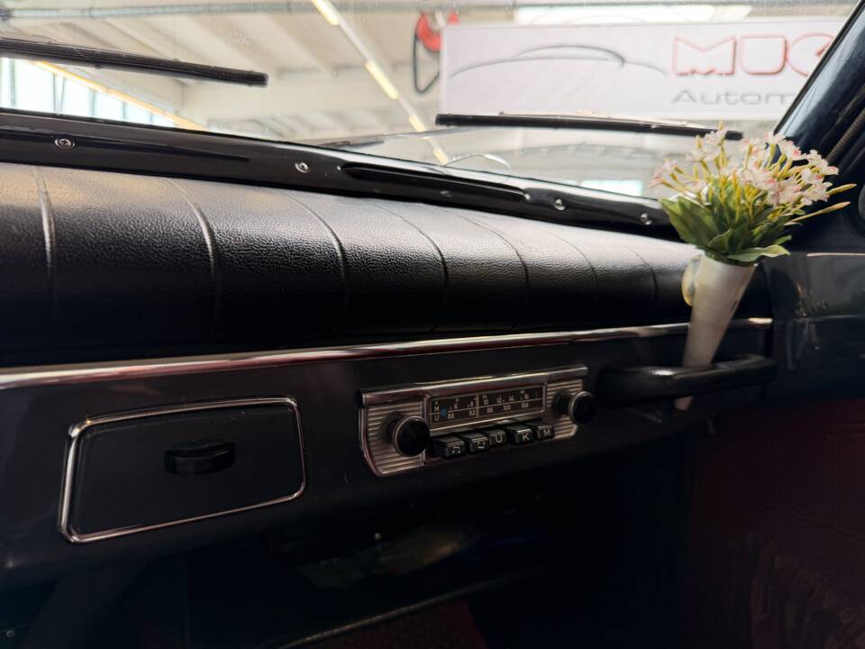 Bild 22/32 von Volvo Amazon  P121 (1965)