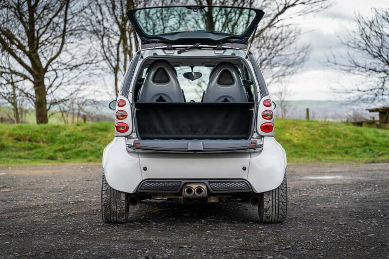 Image 15/50 of Smart Fortwo Brabus (2005)