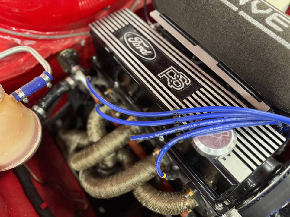 Afbeelding 23/25 van Ford Escort RS 2000 (1977)