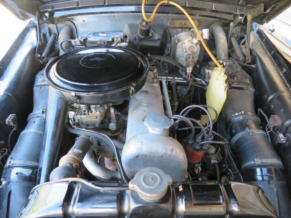 Bild 13/20 von Mercedes-Benz 220 S (1958)
