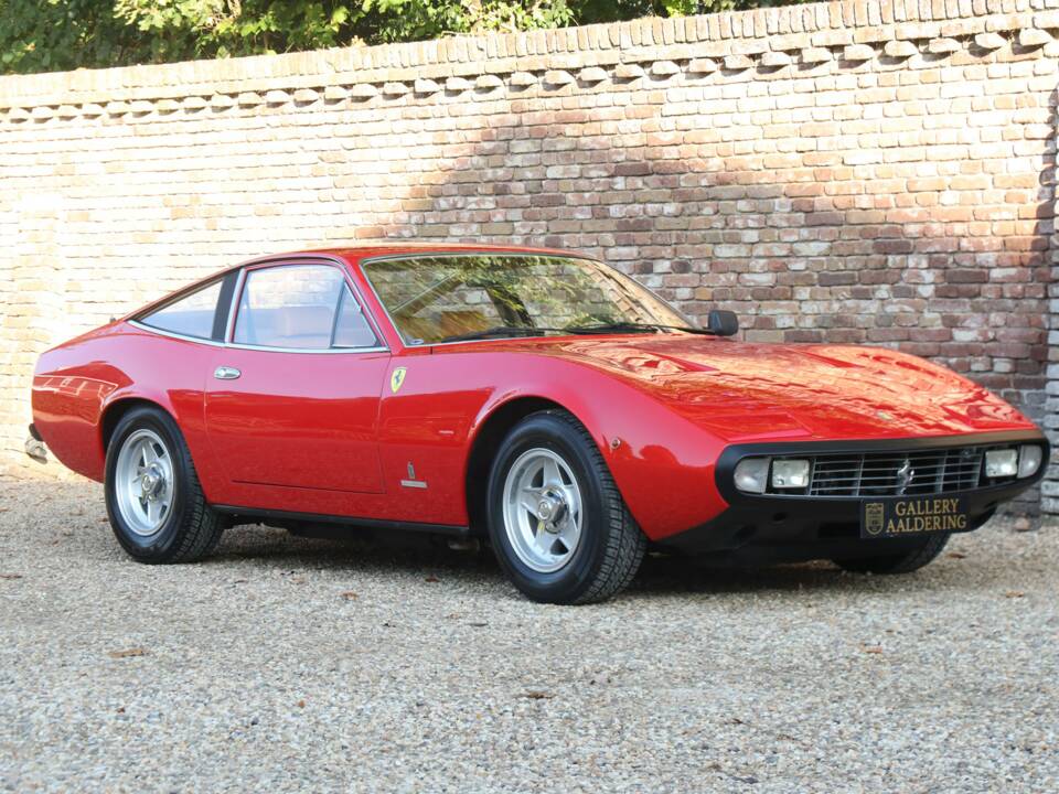 Imagen 50/50 de Ferrari 365 GTC/4 (1972)