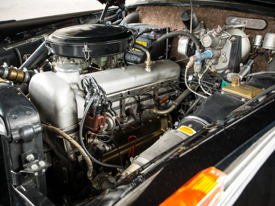 Afbeelding 6/118 van Mercedes-Benz 220 S Cabriolet (1957)