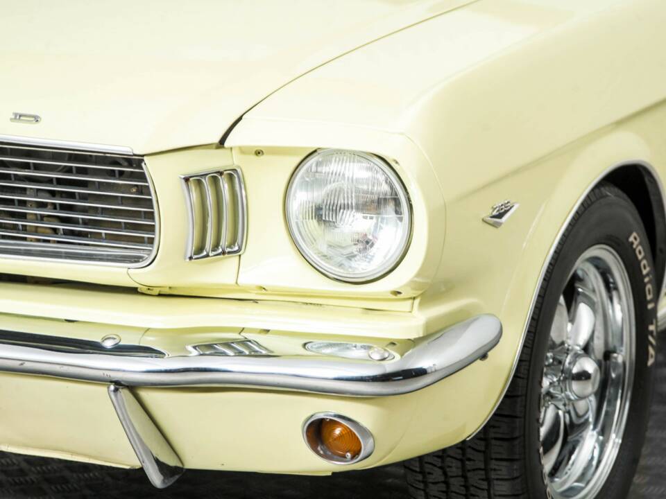 Imagen 23/50 de Ford Mustang 390 GTA (1966)