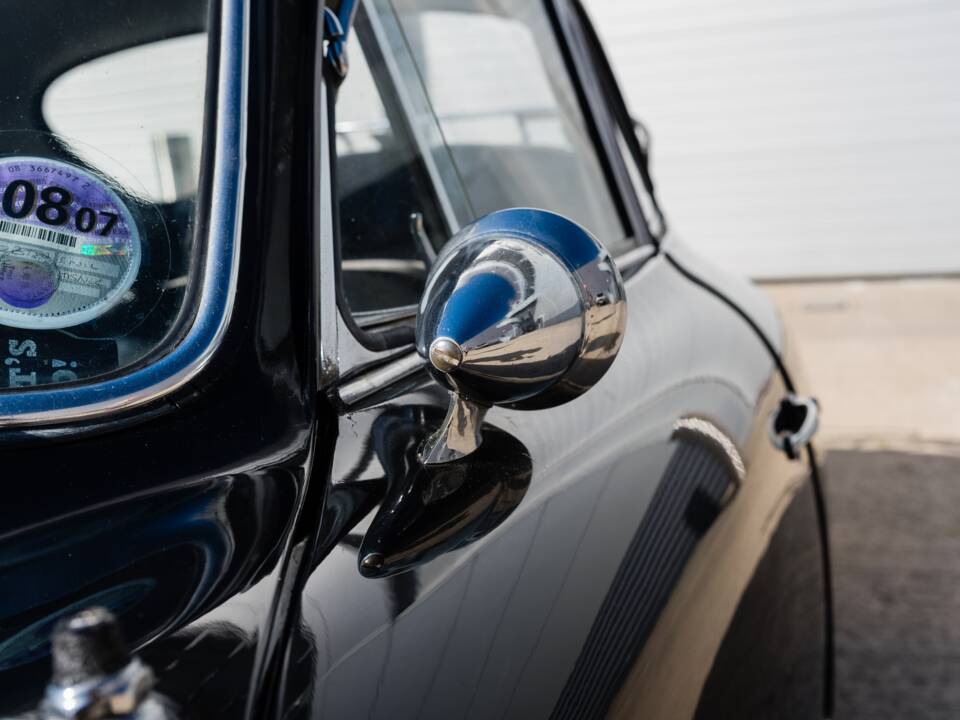 Image 16/48 of Porsche 356 C 1600 (1964)