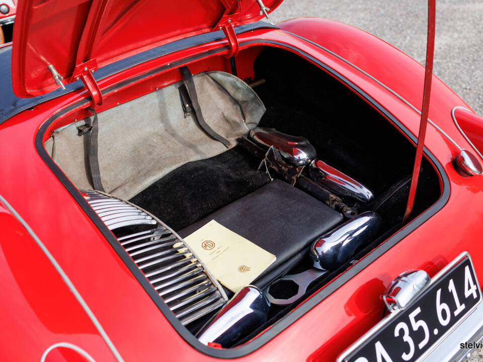 Afbeelding 38/43 van MG MGA 1600 (1960)