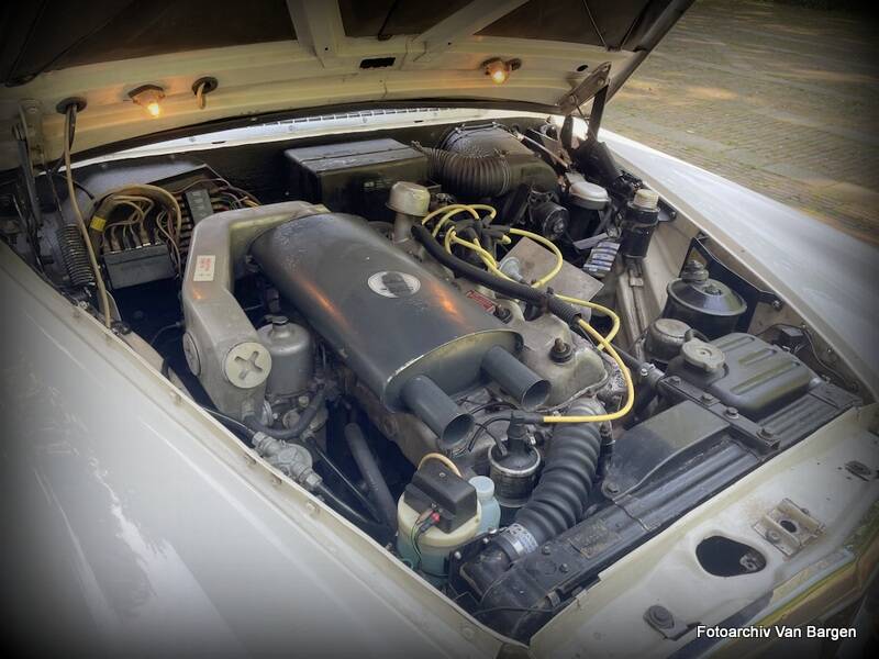 Bild 3/24 von Rover 3 Liter Mk III (1966)