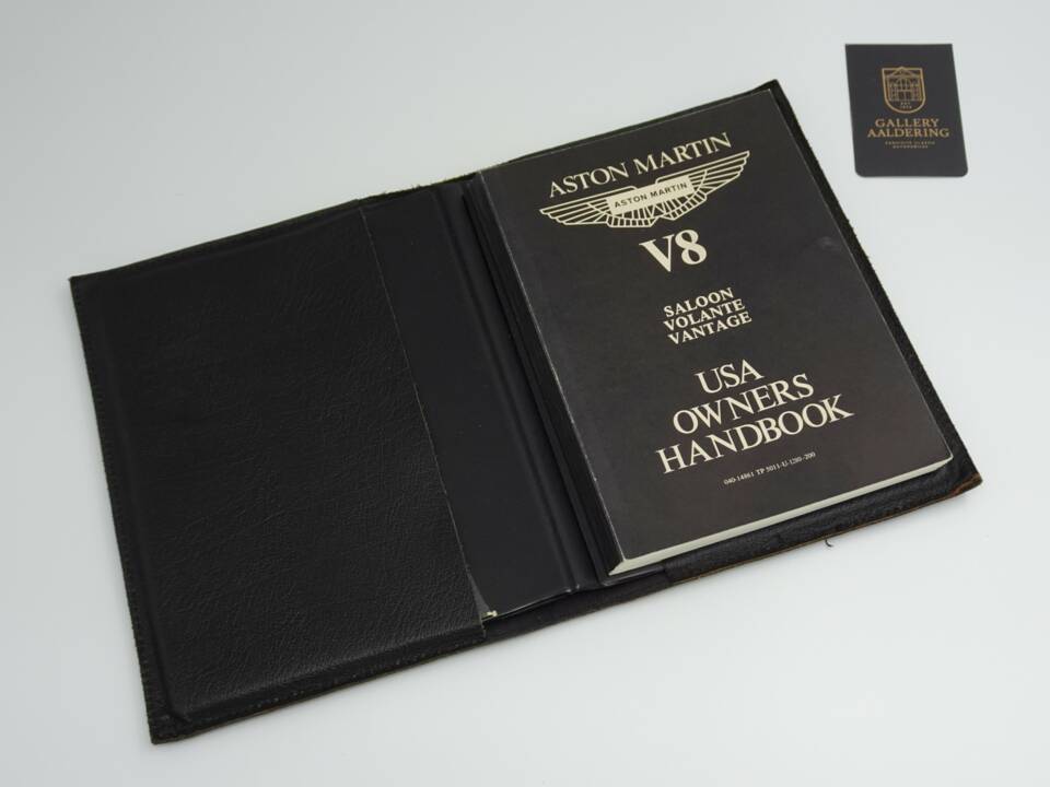Image 8/50 of Aston Martin V8 Volante (1982)