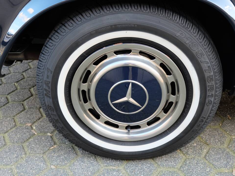 Immagine 56/66 di Mercedes-Benz 280 SL (1969)