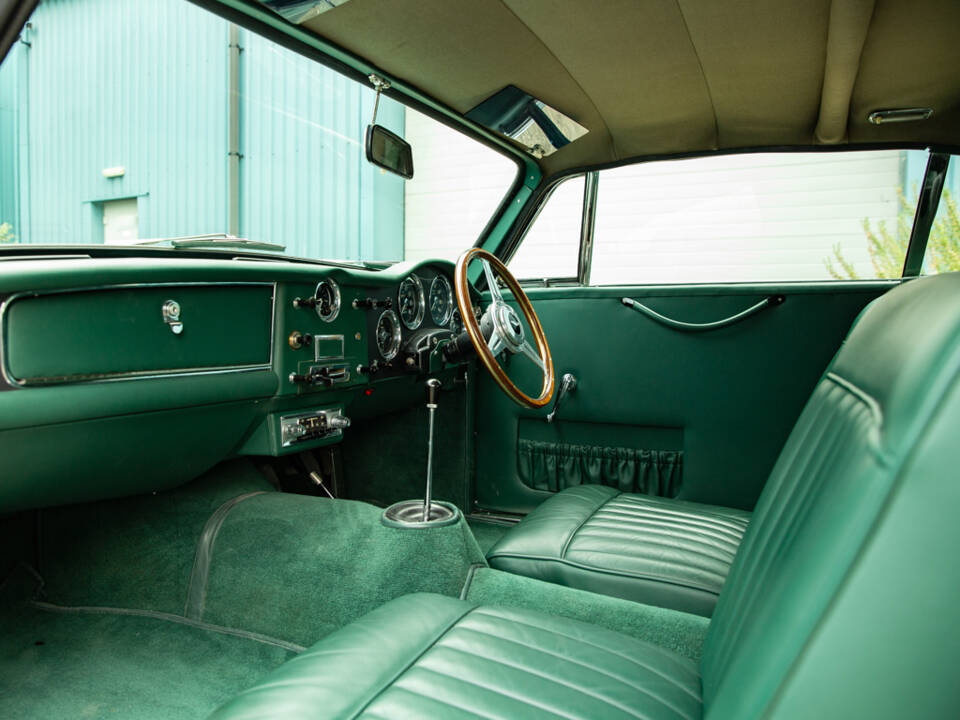 Immagine 16/50 di Aston Martin DB 4 Prototype (1957)