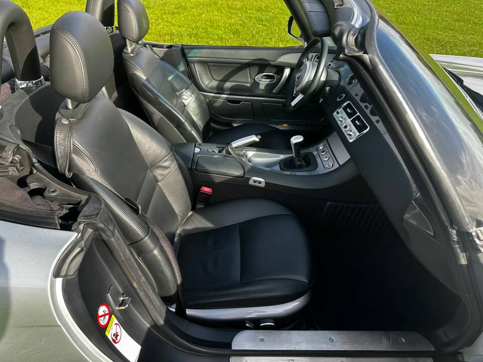 Imagen 50/61 de BMW Z8 (2000)