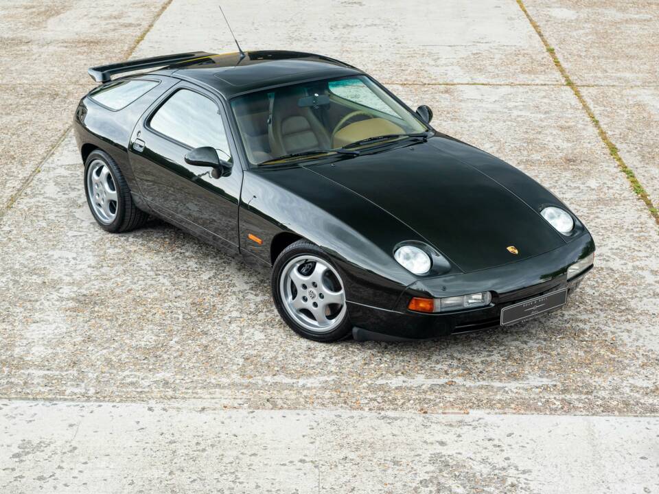 Image 1/30 of Porsche 928 GTS (1993)