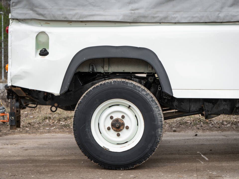 Image 59/98 of Land Rover Defender 110 Td5 (1999)