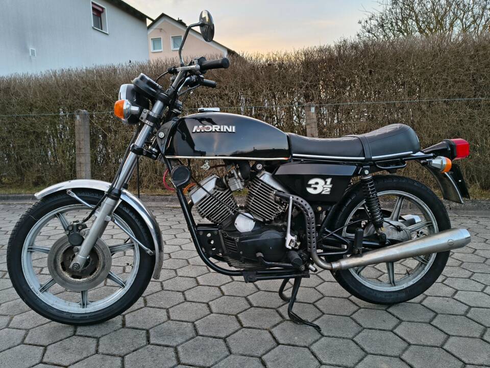 Immagine 1/6 di Moto Morini 3 1/2 (1989)
