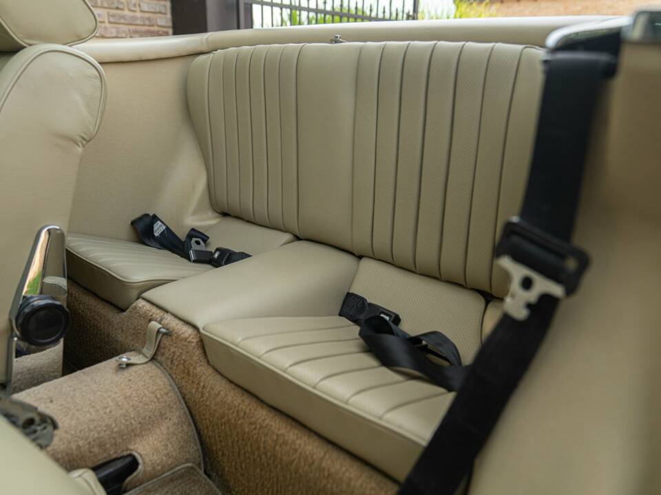 Imagen 45/50 de Mercedes-Benz 450 SL (1977)
